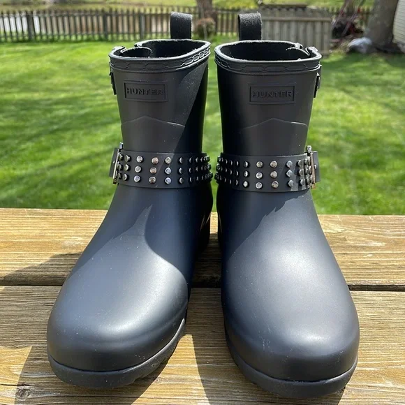Hunter Sz 7 Black Refined Stud Biker Rubber Rain Bootie Ankle Boots - Picture 3 of 15